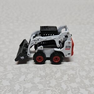1:50 Scale Die-cast Bob Cat S175 Skid Loader